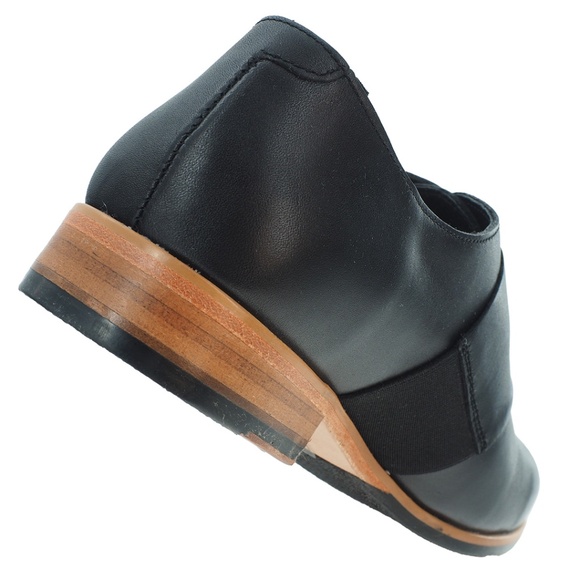 Wolverine Women's Olive Leather Loafer - Picture 7 of 10